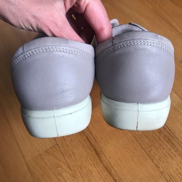 Ecco Soft 7 II Womens Slip-on sneakers taupe beige shoes womens size 9 US Eu 40 - Picture 8 of 14
